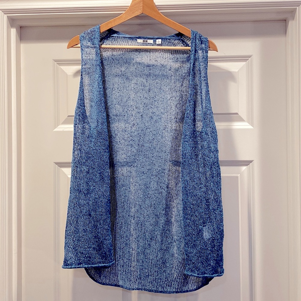 SOLD Uniqlo Linen Close Knit Long Vest Sleeveless Shawl M